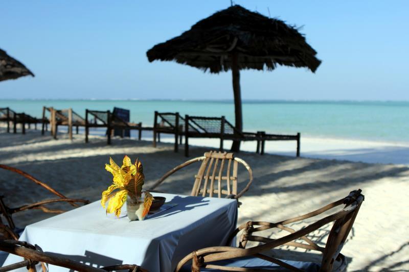 Ndame Beach Lodge Paje Esterno foto
