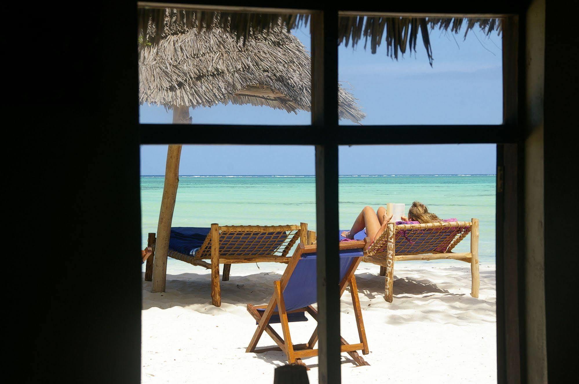 Ndame Beach Lodge Paje Esterno foto