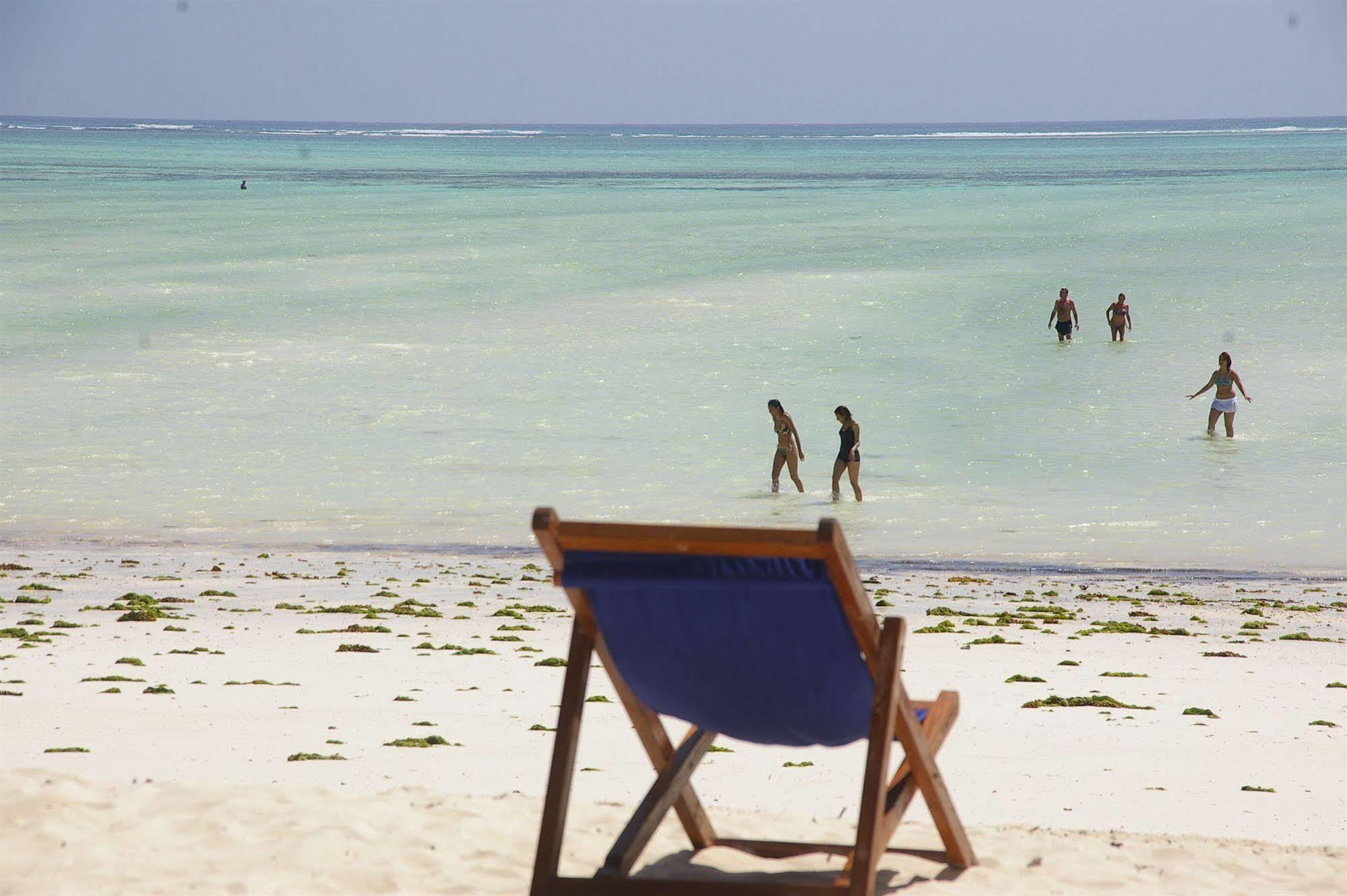 Ndame Beach Lodge Paje Esterno foto